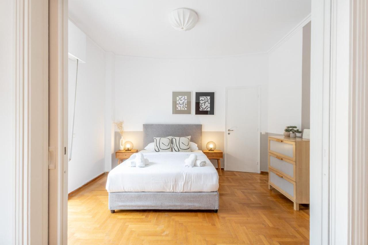 Spacious High-Ceiling 2-Bedroom By Acropolis Museum Aten Exteriör bild